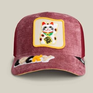 Goorin bros. MANEKI-NEKO fun trucker hat.